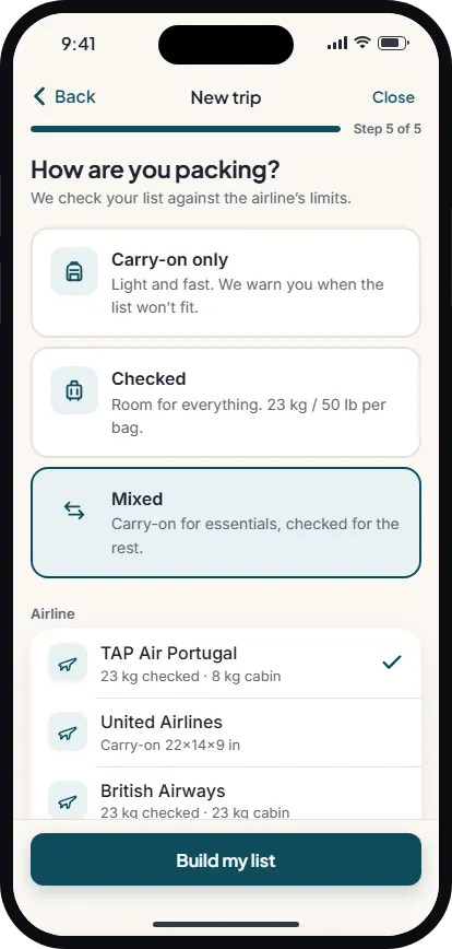 New-trip wizard step for choosing bags and the airline you’re flying
